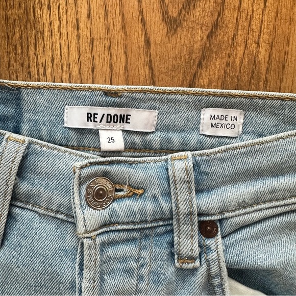 RE/DONE Jeans 90s High Rise Ankle Crop Raw Hem Button Fly Light Wash 25 - Picture 8 of 16